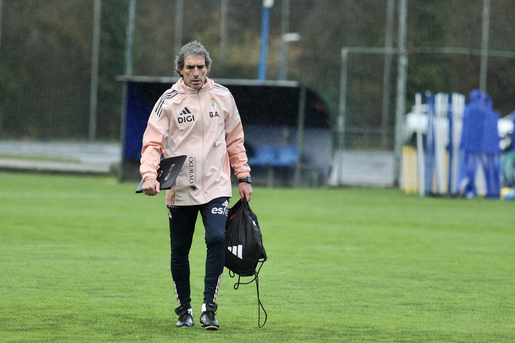 Así fue el primer entrenamiento de Guillermo Almada con el Real Oviedo
