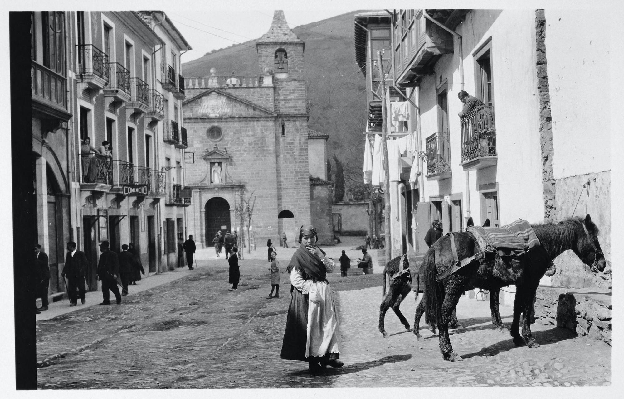 Cangas del Narcea hace cien años, en imágenes