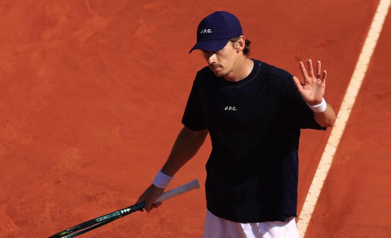 Hay que hacerles la vida difícil