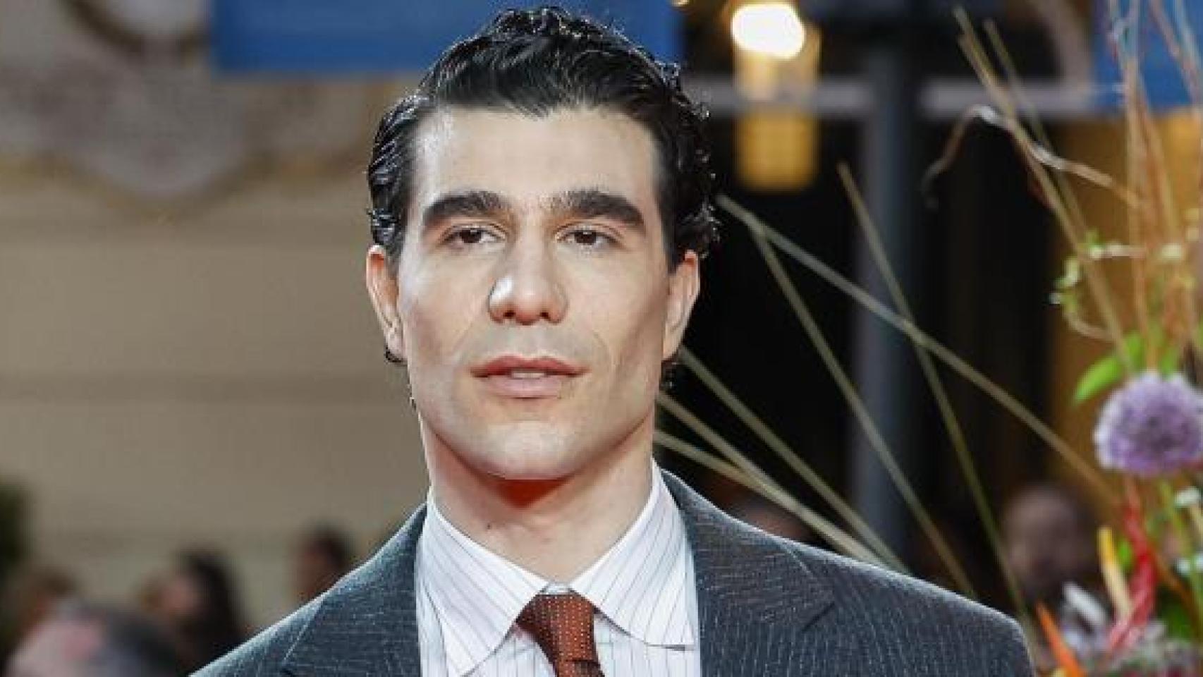 Javier Calvo vuelve a la vida pública en Madrid 30 días después de su ruptura con Javier Ambrossi: todos los detalles