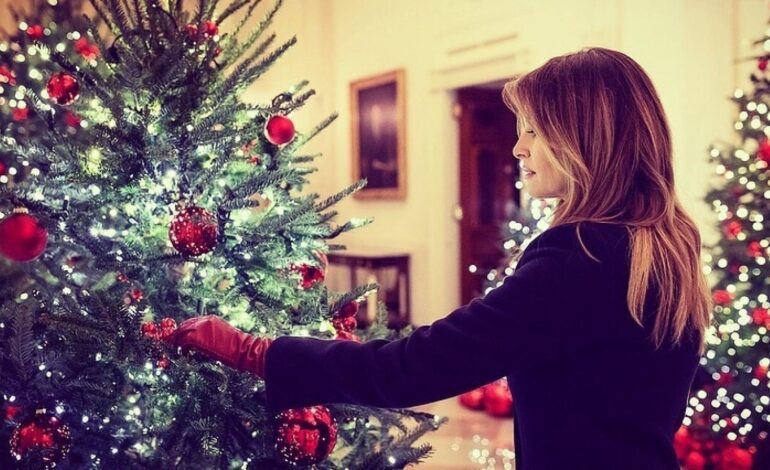 la Casa Blanca se engalana por Navidad