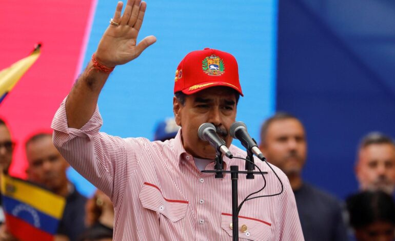 EEUU mantiene los vuelos para deportar migrantes a Venezuela pese al cierre de su espacio aéreo anunciado por Trump