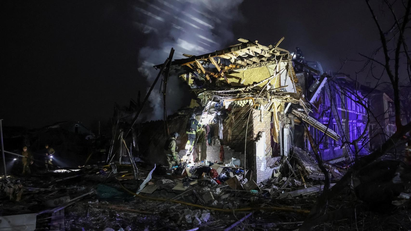 cinco muertos y daños en infraestructuras energéticas en varios ataques con drones