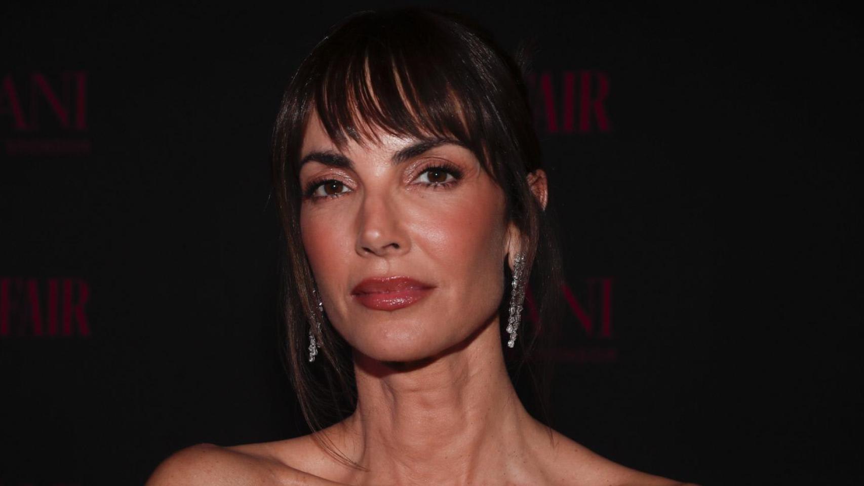 ¡Lencería a la vista! Eugenia Silva combina esmoquin con ‘bralette’, el combo ideal para ser la invitada más elegante