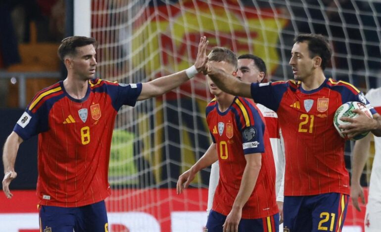 en el grupo H y el mismo partido inaugural que en Sudáfrica 2010