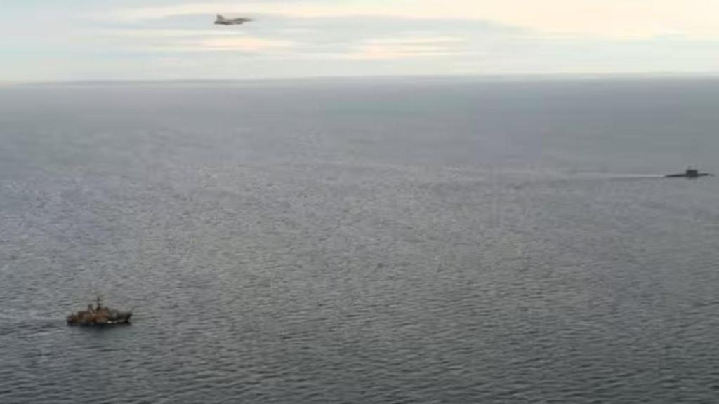 Despliegue de las Fuerzas Armadas suecas en presencia de un submarino ruso en el Mar Báltico.