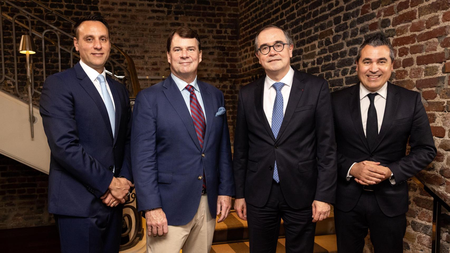 Ford se alía con el Grupo Renault para desarrollar su oferta de coches eléctricos en el mercado europeo