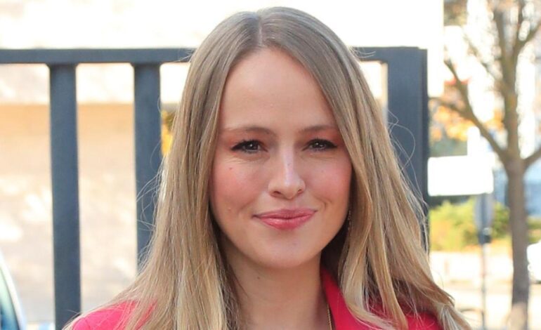 Imágenes del día: Esmeralda Moya rescata una significativa foto con su padre y comparte una desgarradora carta nueve meses después de su muerte