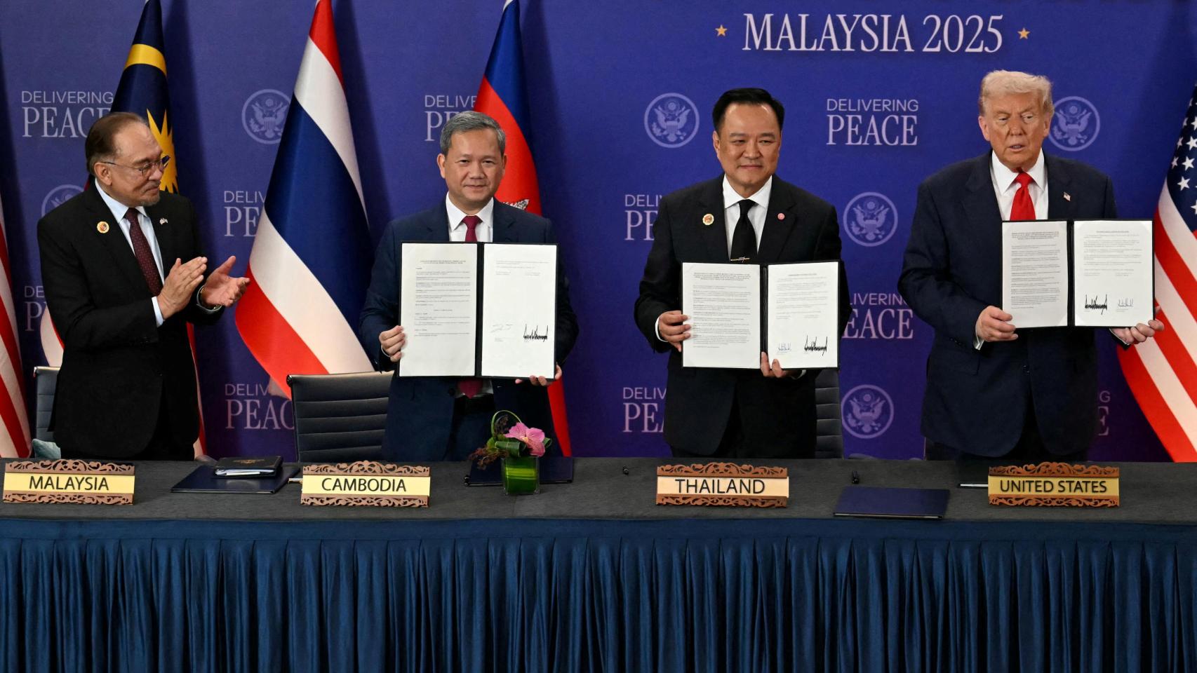 Trump media para mantener a flote la tregua entre Tailandia y Camboya tras la reanudación de los combates fronterizos