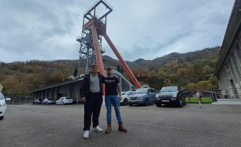 LEGADO INDUSTRIAL | Turón cumple 18 años sin carbón: jóvenes del valle de Mieres que han crecido con las minas cerradas piden trabajo para «no tener que marcharnos»