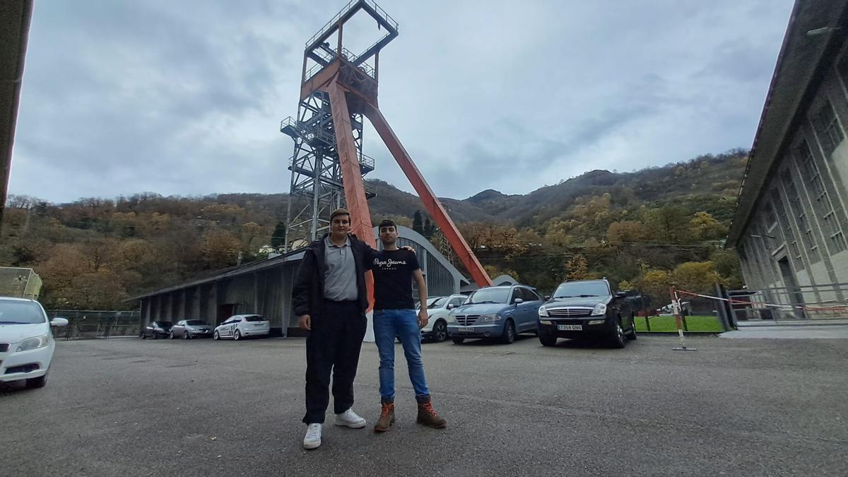 LEGADO INDUSTRIAL | Turón cumple 18 años sin carbón: jóvenes del valle de Mieres que han crecido con las minas cerradas piden trabajo para «no tener que marcharnos»