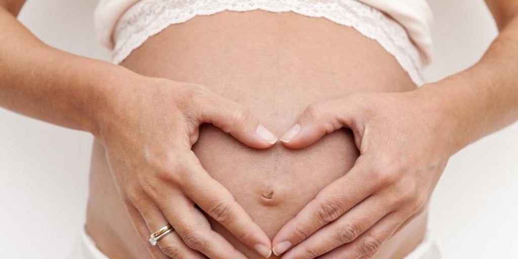 Las pruebas que los médicos internistas recomiendan a las mujeres antes del embarazo y la menopausia