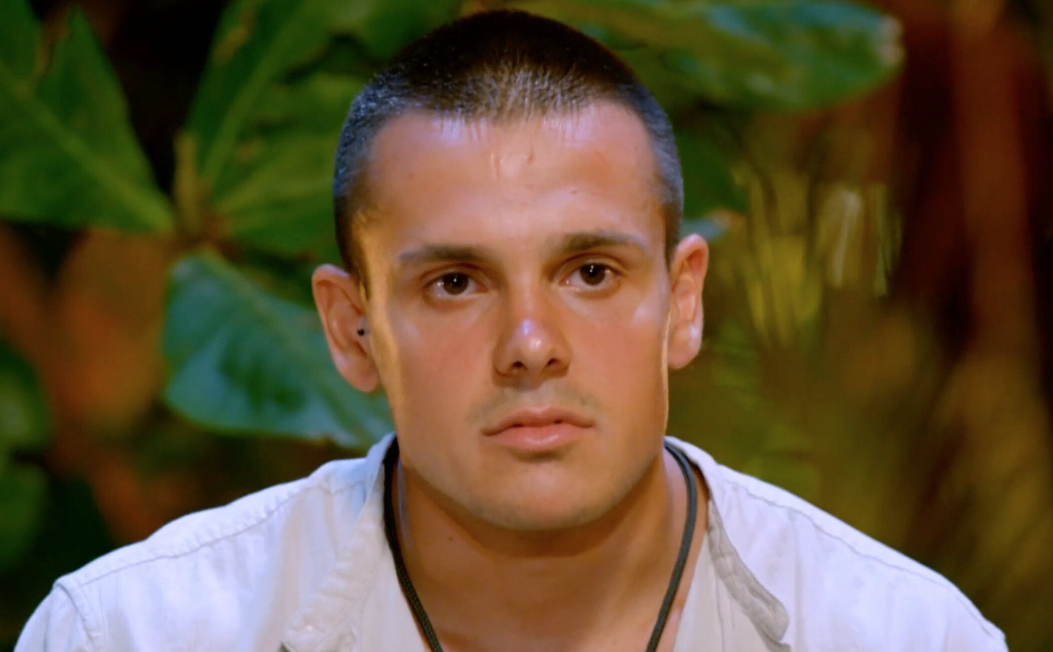 Rodri golpea la tablet de ‘LIDLT 9’ al ver que la tensión sexual entre Helena y Barranco sigue aumentando