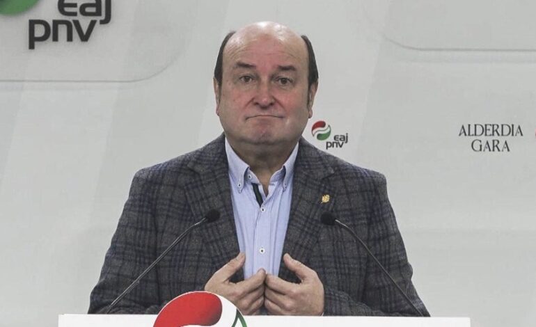 Telefónica ficha al expresidente del PNV Andoni Ortuzar