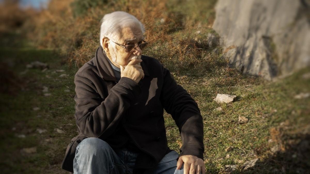 ARTE PREHISTÓRICO | Nuevos horizontes de arte paleolítico en Asturias: el experto mundial Georges Sauvet valida un nuevo enclave en el Alto Nalón descubierto por Los Bribones