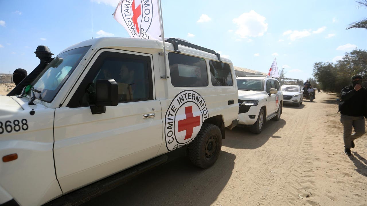 Israel recibe nuevos restos no especificados de la Franja de Gaza