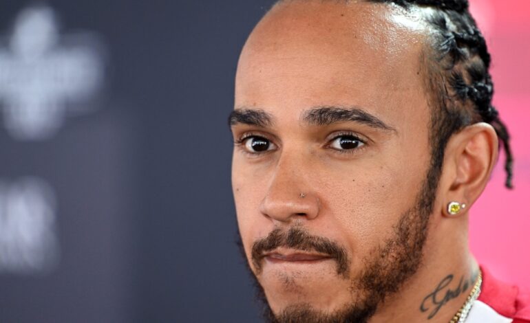 Hamilton señala a la prensa por la situación de Ferrari: «Hay mucha negatividad…»