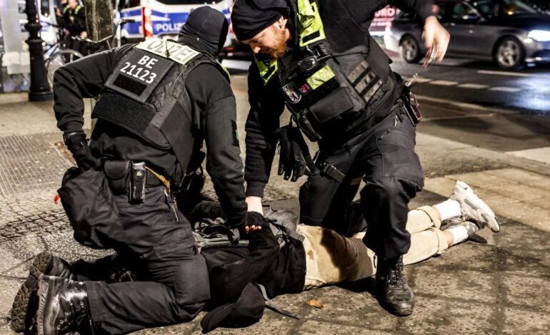 El español víctima de un ataque islamista declara en el juicio: «El cuchillo entró a 3 o 4 milímetros de la yugular»