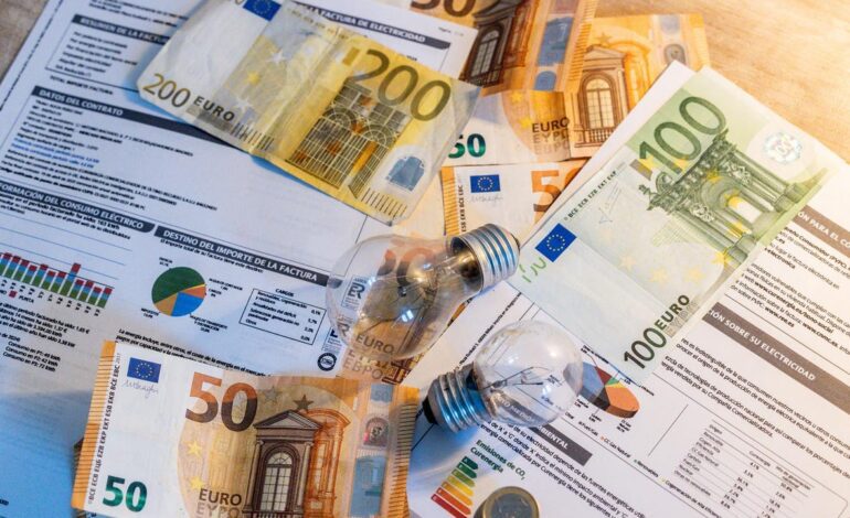 el Gobierno propone subir un 10,5% los cargos fijos