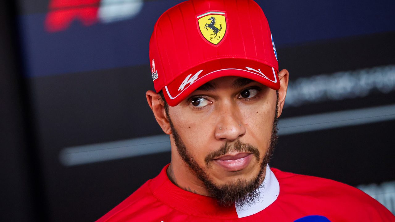 La dura crítica del ‘archienemigo’ de Alonso a Lewis Hamilton: «Está perdido»