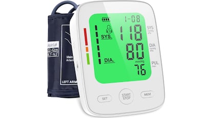 Vista de un tensiómetro digital de brazo con descuento en Amazon.