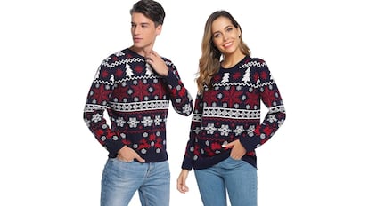 Vea suéteres navideños con descuento en Amazon.