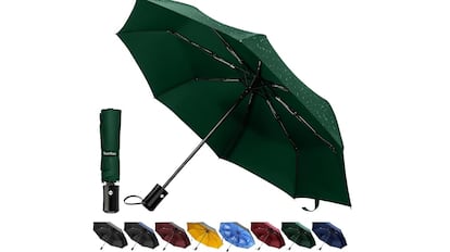 Vista del paraguas plegable con descuento en Amazon.