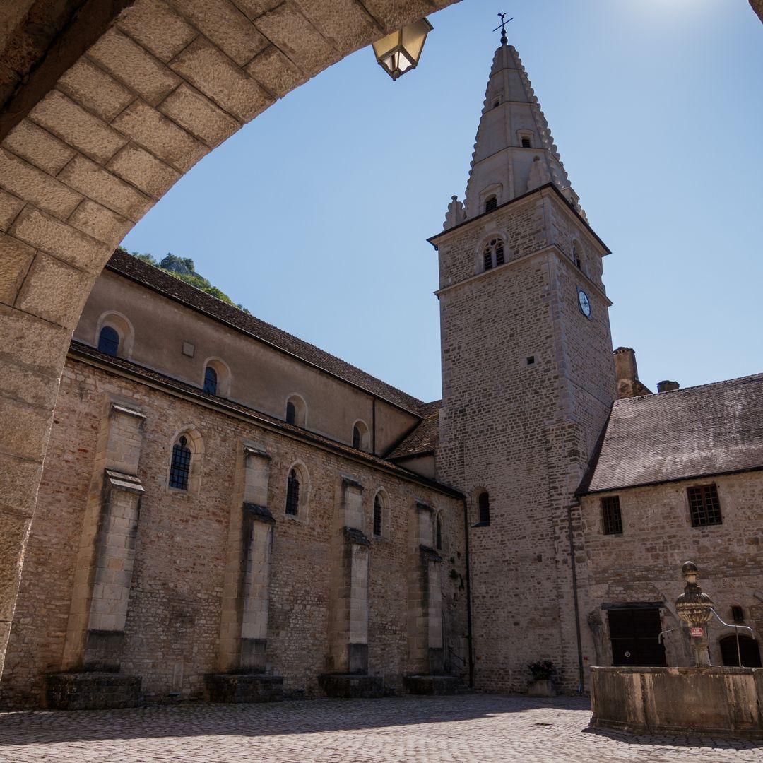 Abadía de Saint-Pierre, Baume-les-Messieurs, Jura, Francia