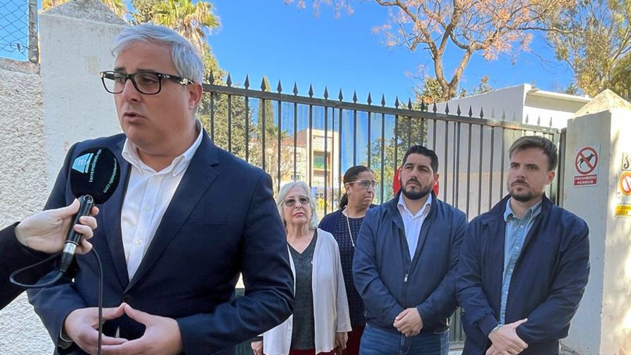 El PSOE suspende de militancia a su líder en Torremolinos tras la apertura de diligencias por acoso sexual