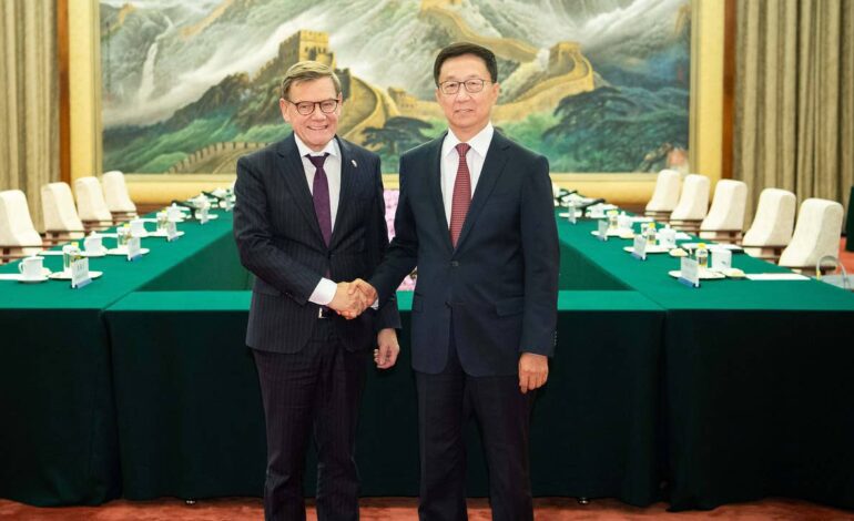 El ministro de Exteriores alemán exige en una visita a China equilibrar las relaciones comerciales