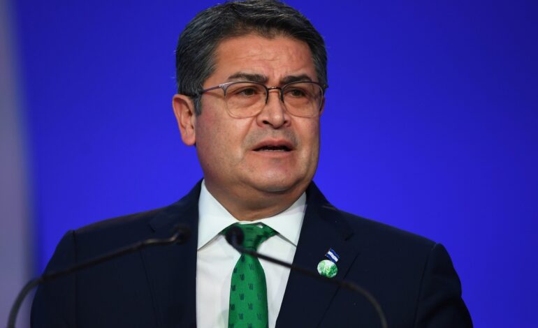 El fiscal general de Honduras pide la «captura internacional» del expresidente Hernández, pese al indulto de Trump