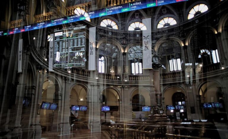 IBEX 35 APERTURA | El Ibex 35 mantiene los 16.700 puntos a la espera de la Fed