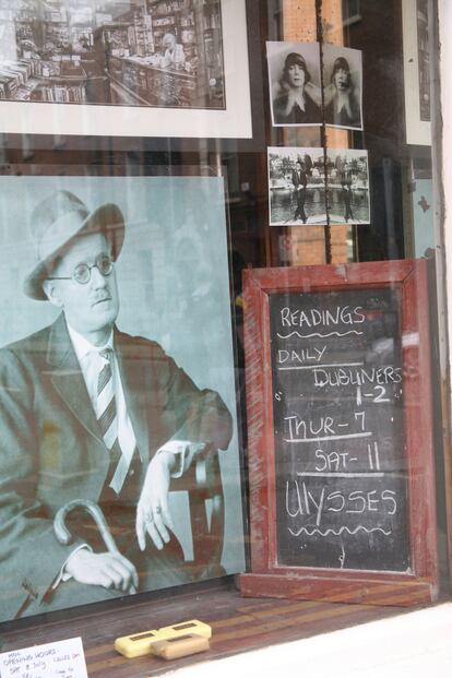 Una tienda de Dublín durante el “Bloomsday”.