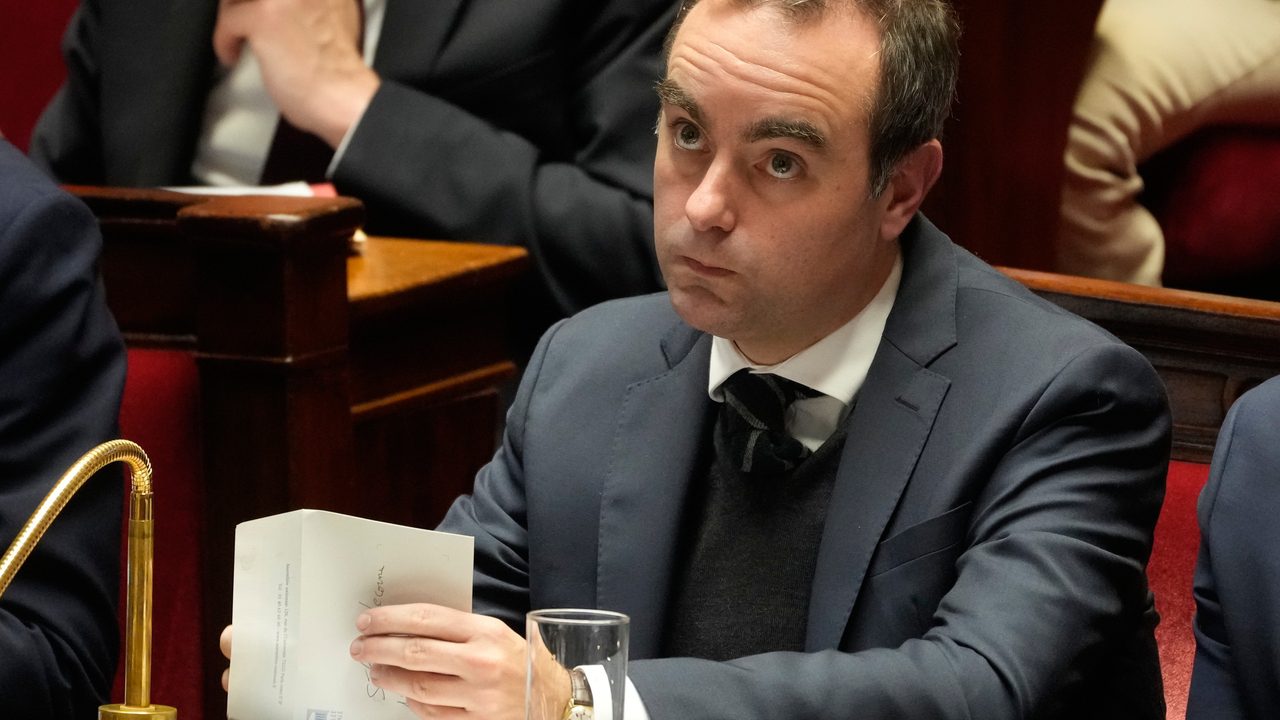 Lecornu supera el primer escollo presupuestario