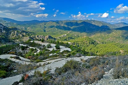 La chaîne de montagnes Troodos à Chypre.