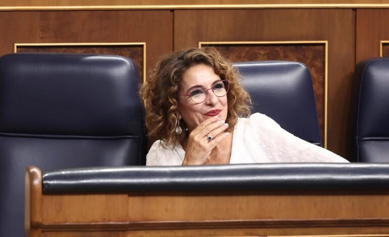 Montero se desmarca del ex presidente de SEPI y asegura no tener «ningún contacto» desde hace seis años