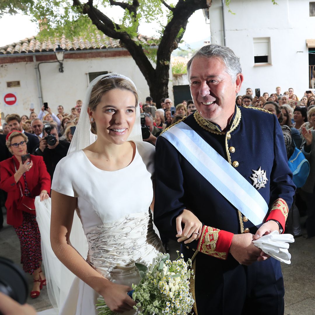 José María Michavila y su hija Irene el día de su boda en Candeleda, Ávila