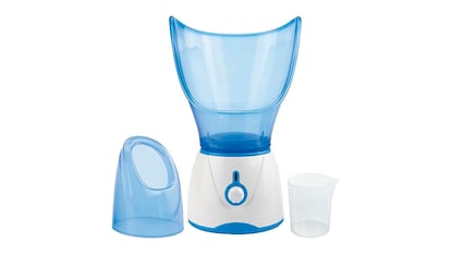 vaporizador de cara sobre fondo blanco