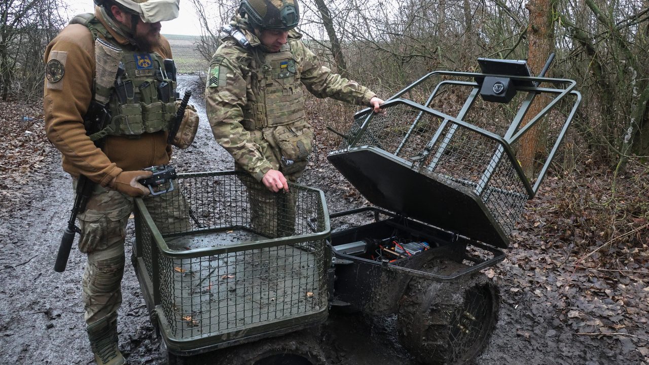 El Kremlin aceptaría un Donbás sin tropas de ningún bando pero con policías rusos «en la sombra»
