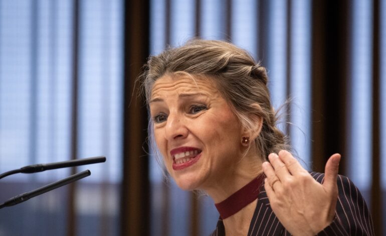 Yolanda Díaz exige a Sánchez «reformular» el Ejecutivo «en profundidad» porque «así no puede seguir»: «Toca dar limpieza absoluta»