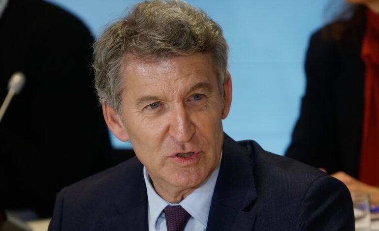 España está atrapada en una política que no vale para nada