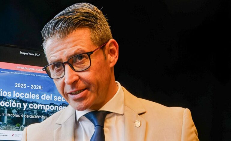 Toni González dimite como vicesecretario del PSOE en Valencia pero sigue como alcalde de Almussafes