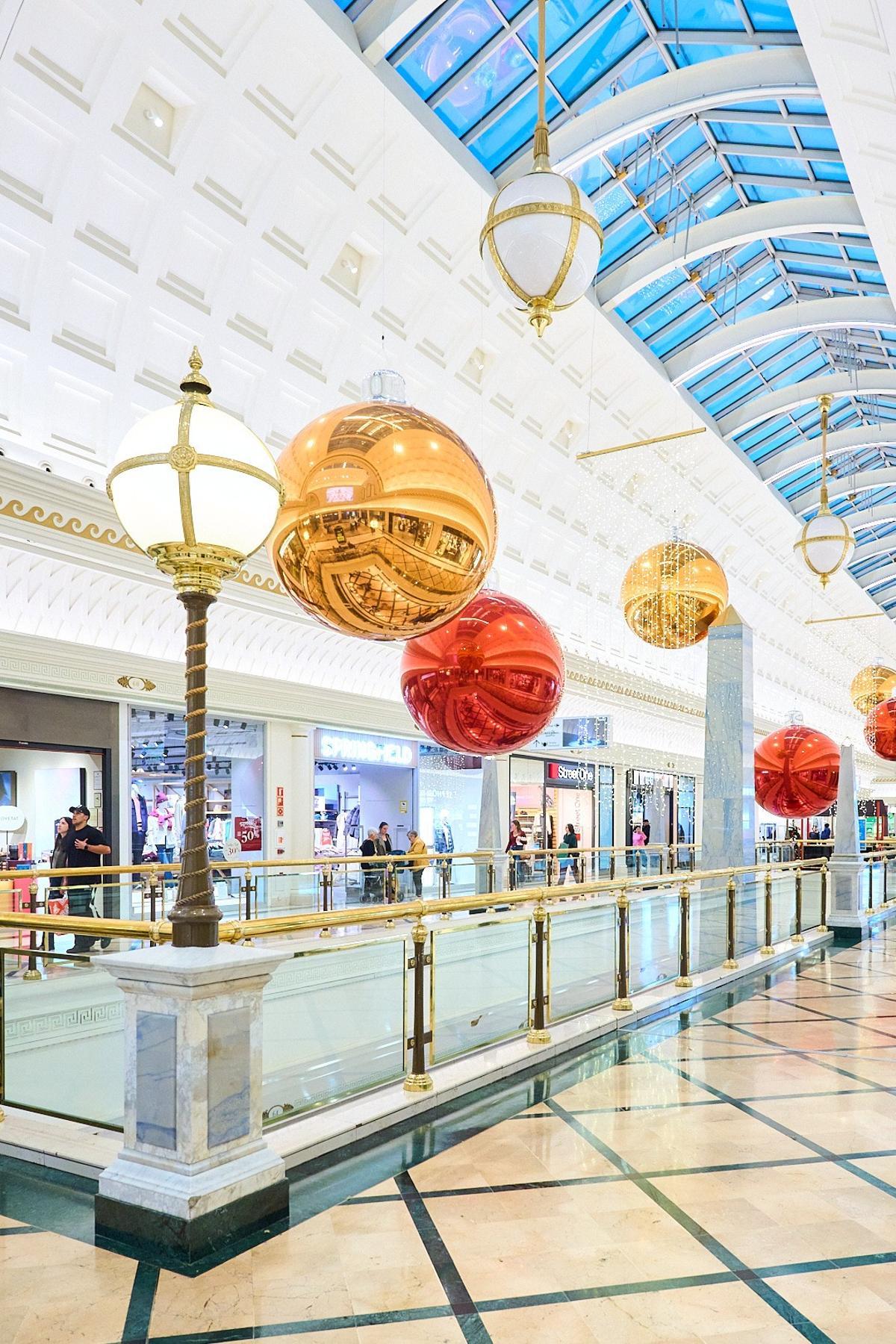 Interior del centro comercial Gran Vía 2 esta Navidad