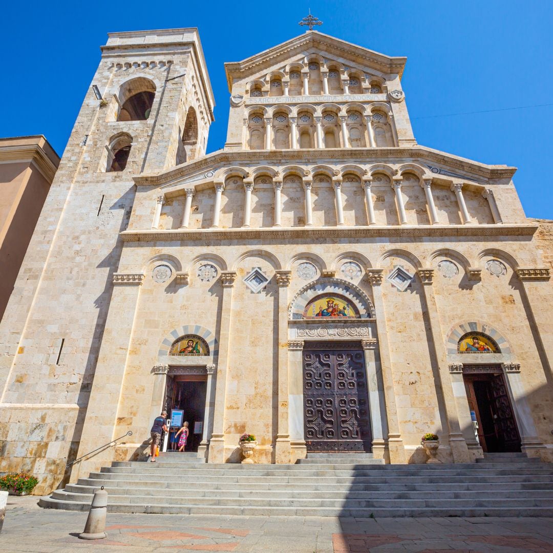 Catedral de Santa María en Cagliari, la capital de la isla italiana de Cerdeña