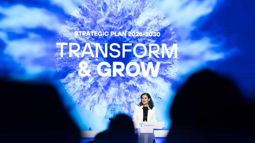 Laura Abasolo, directora de Finanzas y Control de Telefónica, en la presentación del plan estratégico el 4 de noviembre de 2025.