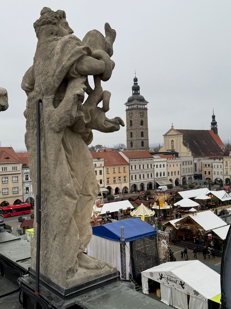 Las estatuas del ayuntamiento de Ceské Budejovice