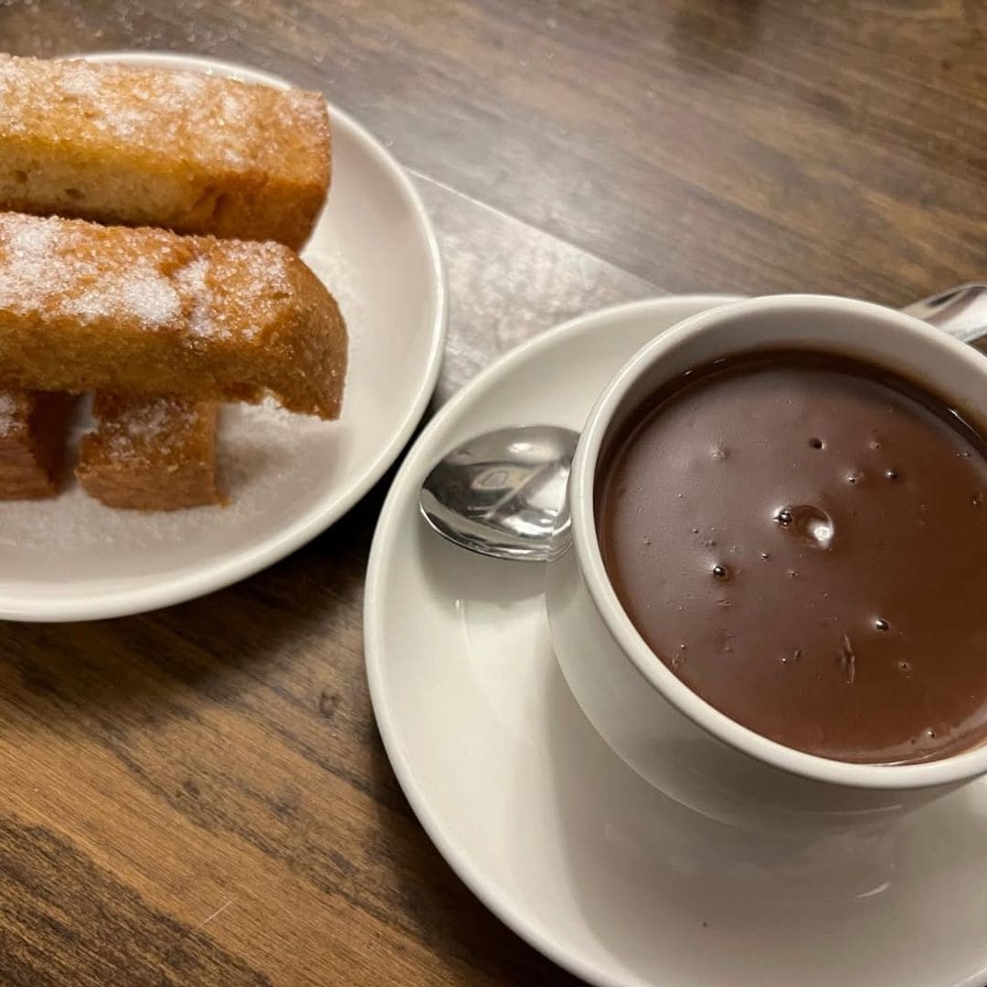 Crutones de chocolate de la cafetería del hotel Miranda & Suizo de San Lorenzo de El Escorial