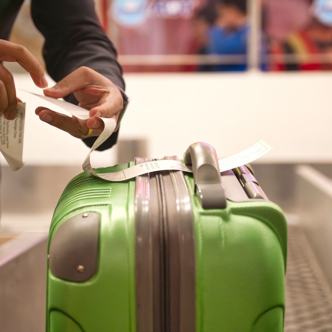 Control de equipaje en el aeropuerto.