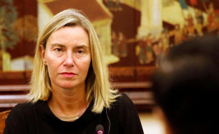 Federica Mogherini, exjefa diplomática de la UE, entre los detenidos en Bruselas por presunto fraude