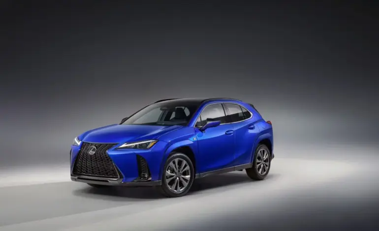 El Lexus UX sigue poniéndose guapo siete años después de su debut oficial